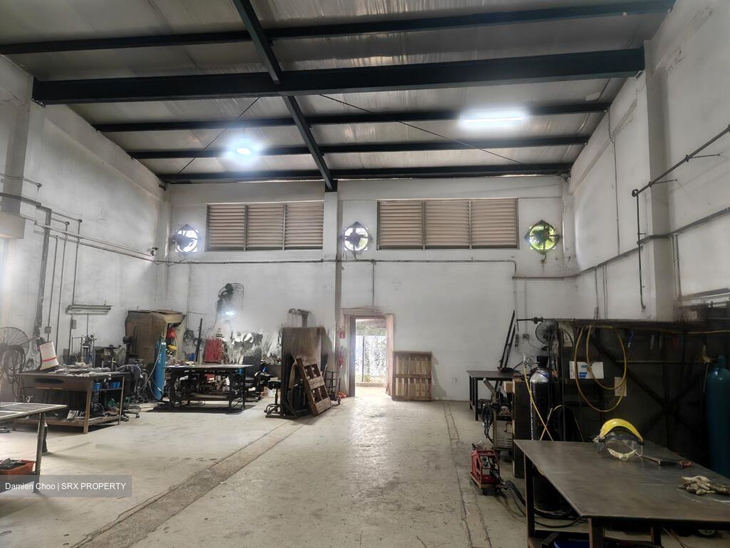Gul Drive (D22), Factory #464818921